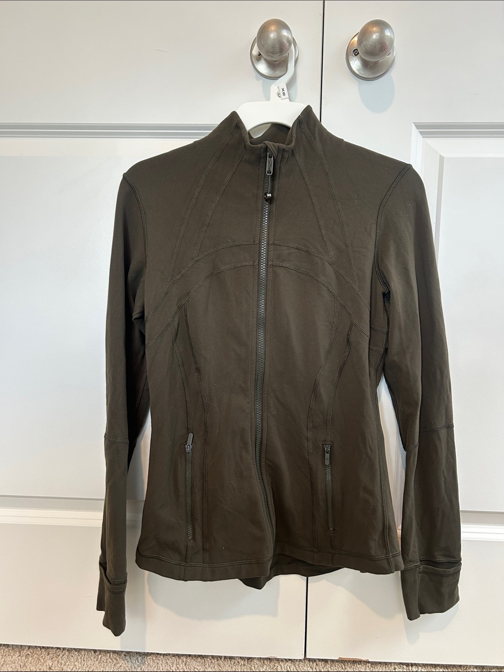 Lululemon Full Zip Define Jacket in Army Green, Size 8